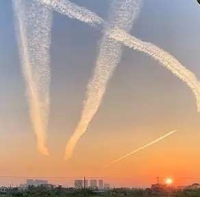 划破长空.jpg